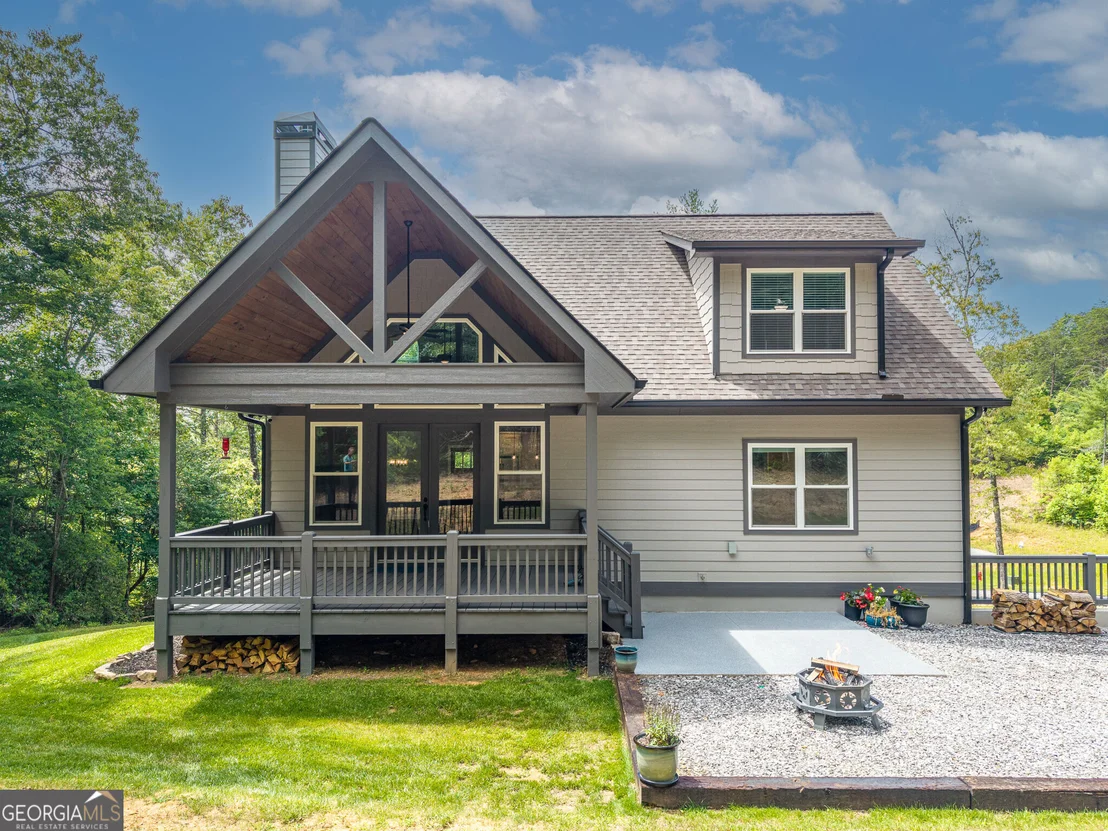 Photo of 396 Greenfield Road