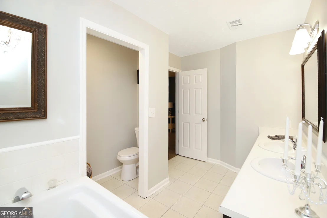 Photo of 16 River Point Drive
