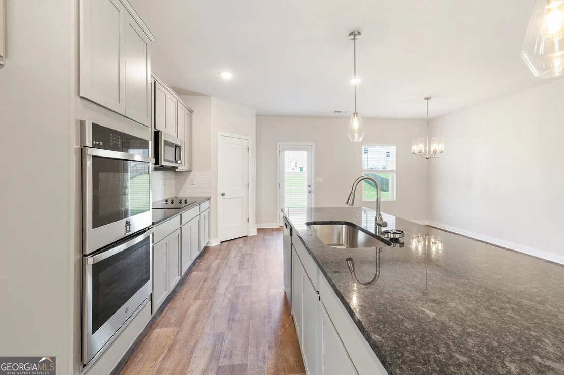 Photo of 199 Crabapple Road