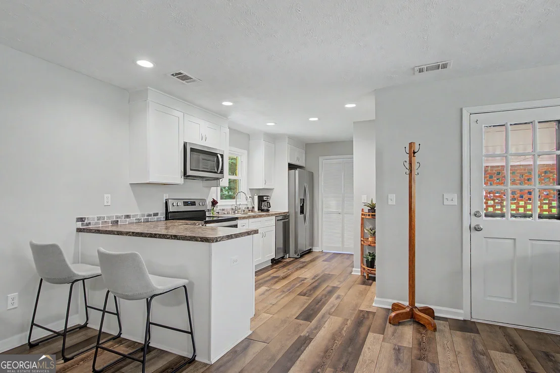 Photo of 27 Lynhaven Drive