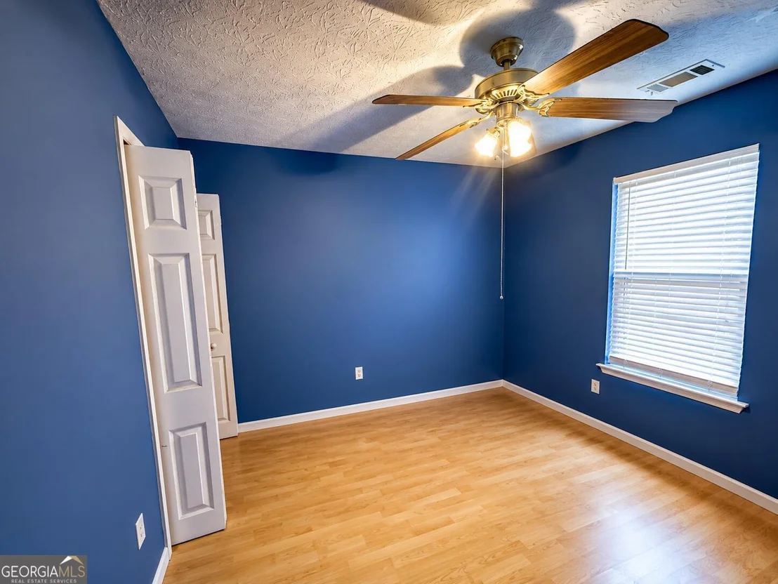 Photo of 129 Hampton Brook Drive