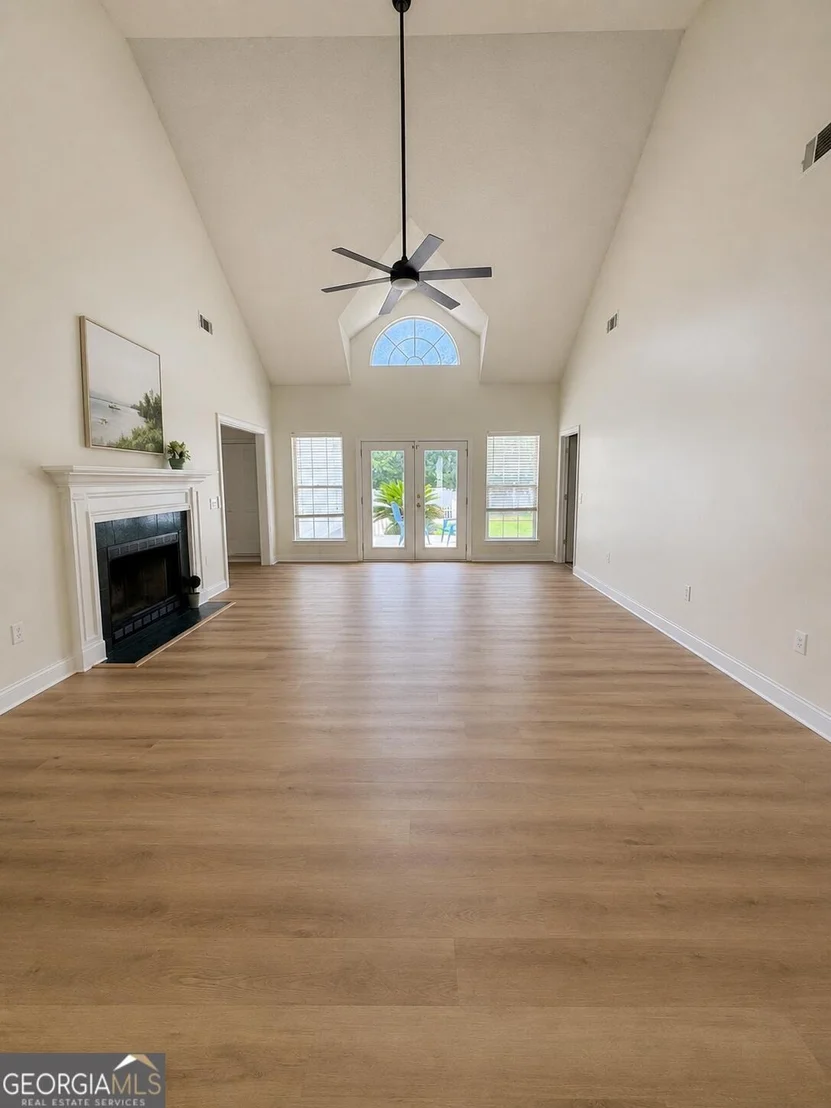 Photo of 135 Westchester Circle