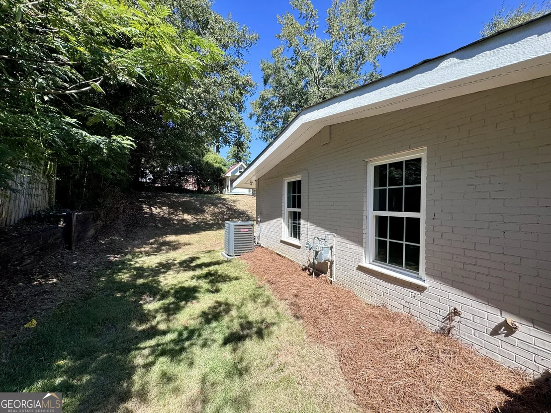 Photo of 855 Emerald Street