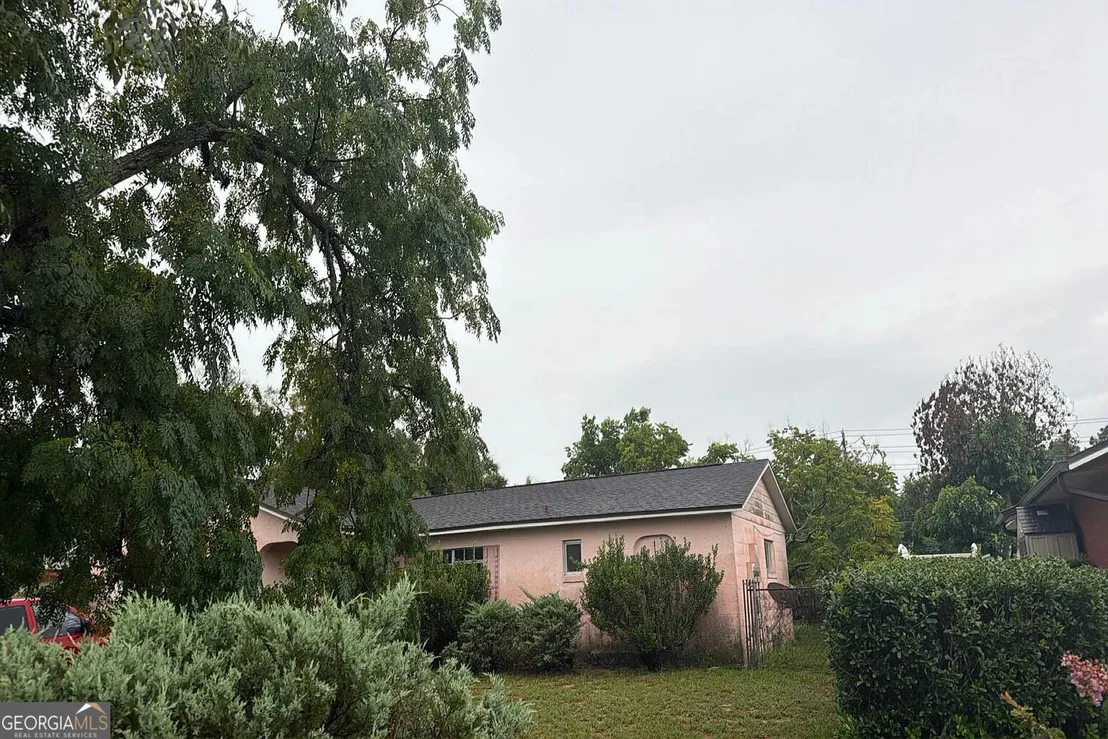 Photo of 7226 Jonquil Drive