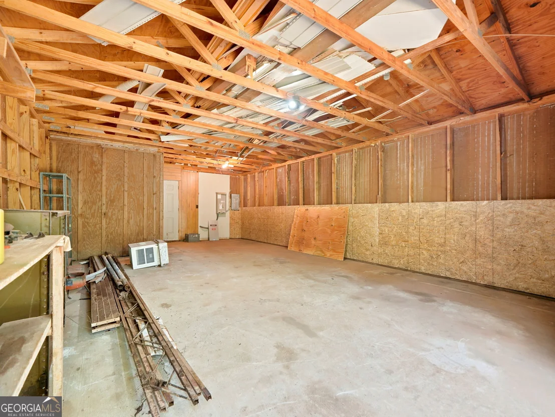 Photo of 370 Thompson Lane