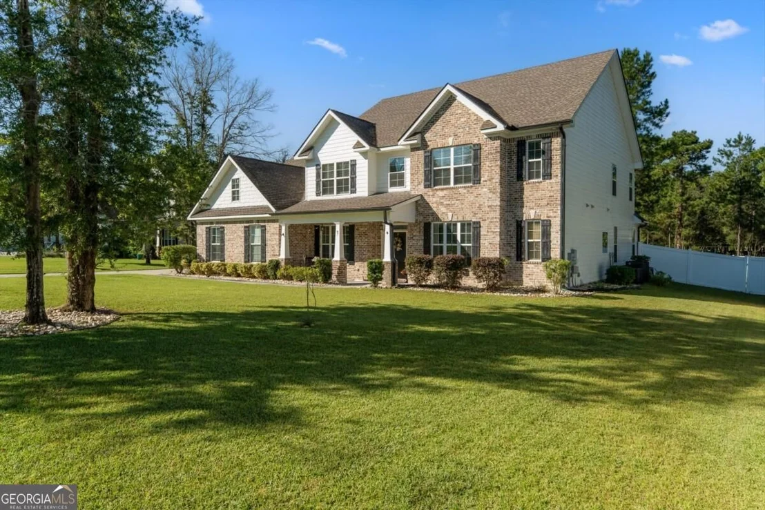Photo of 87 Crestview Drive