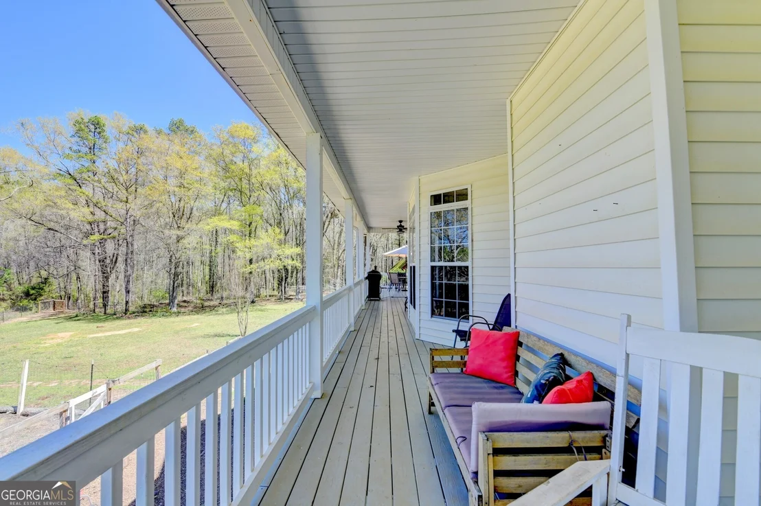 Photo of 1555 Lower River Road