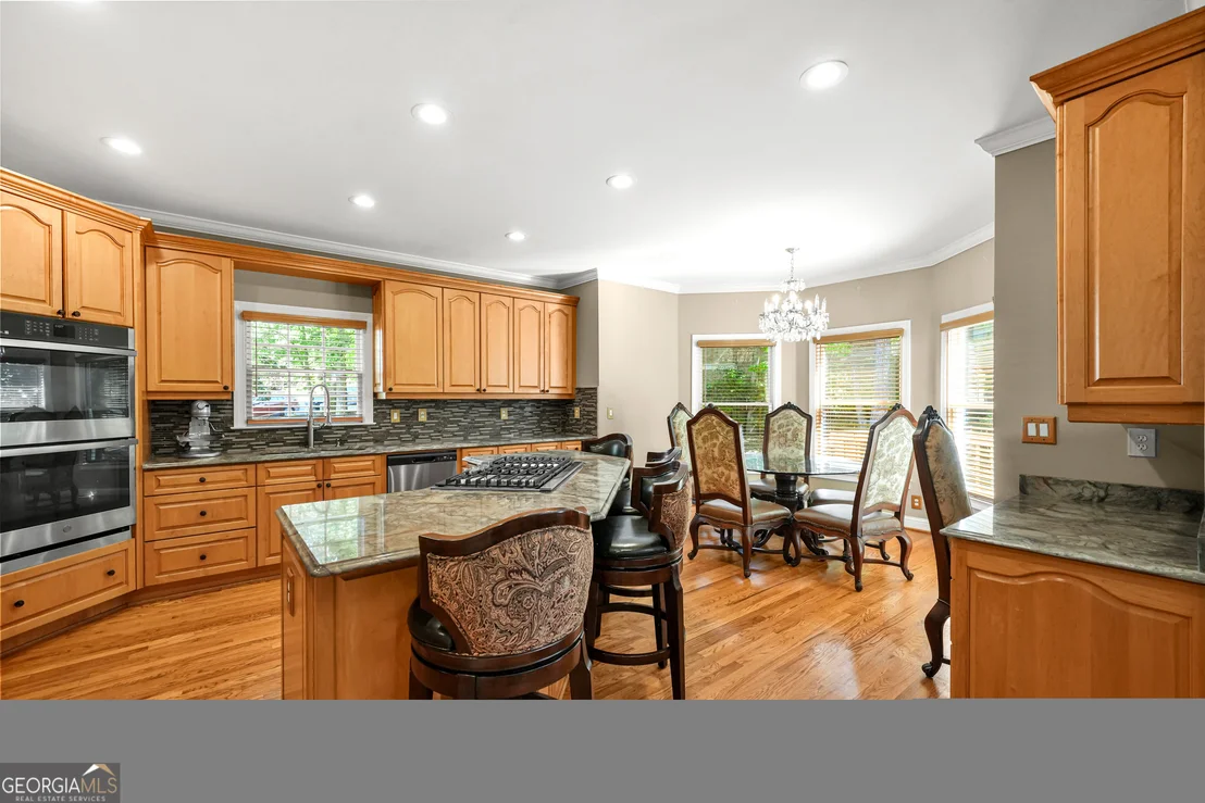 Photo of 990 Autumn Close