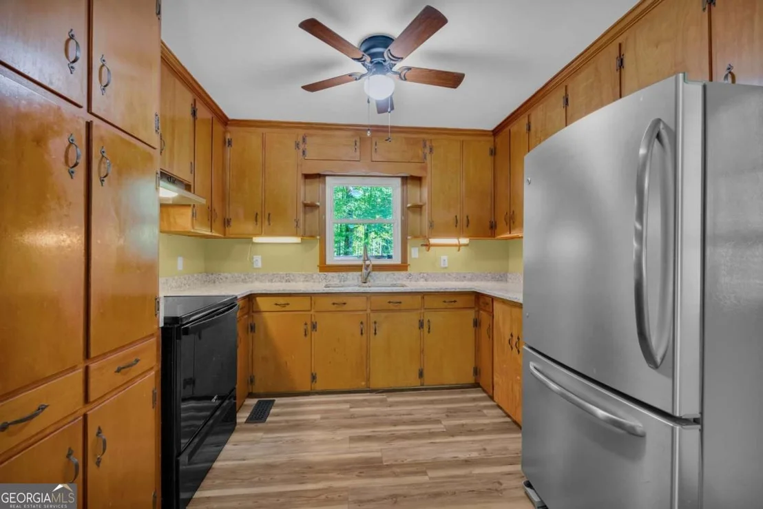 Photo of 644 Virginia Lane