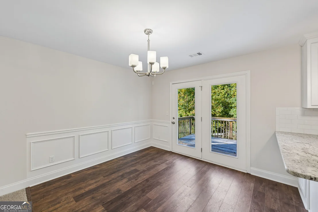 Photo of 3983 Fraser Circle