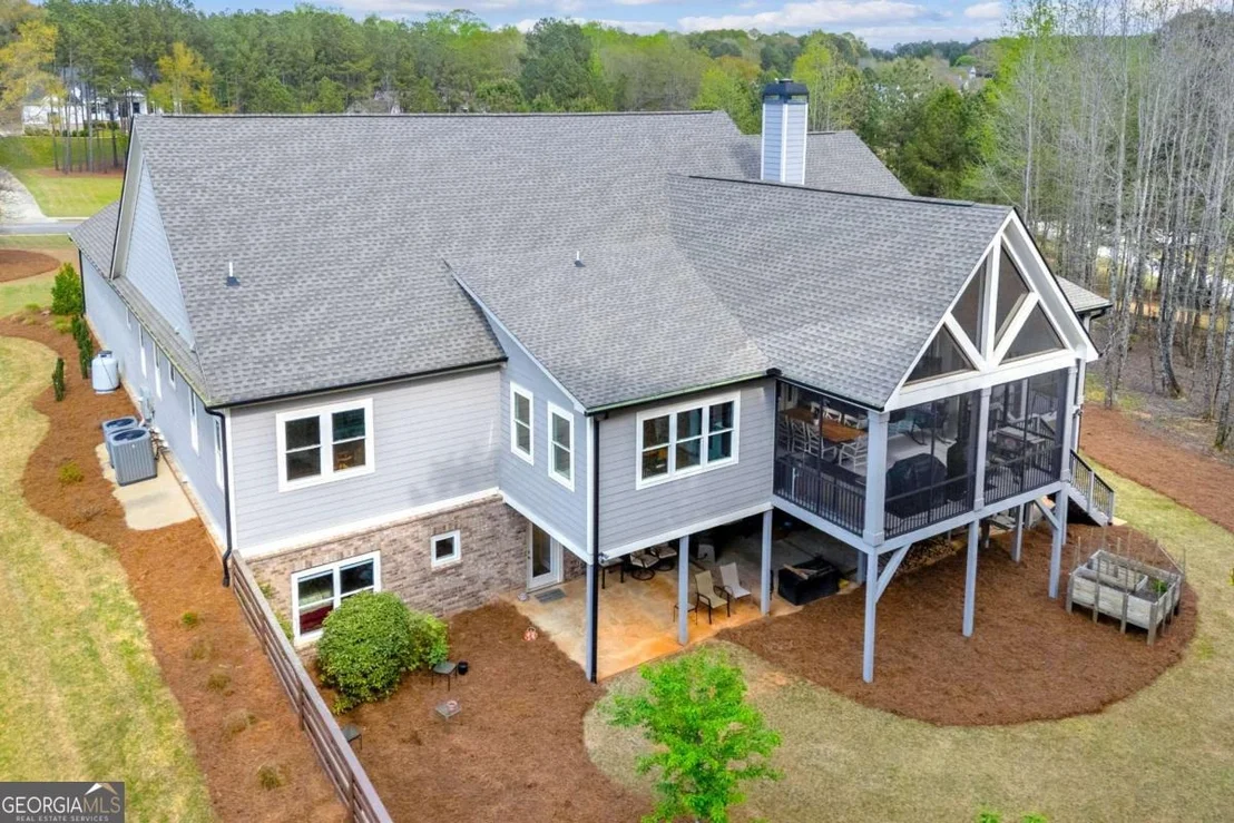 Photo of 2499 River's Edge Drive
