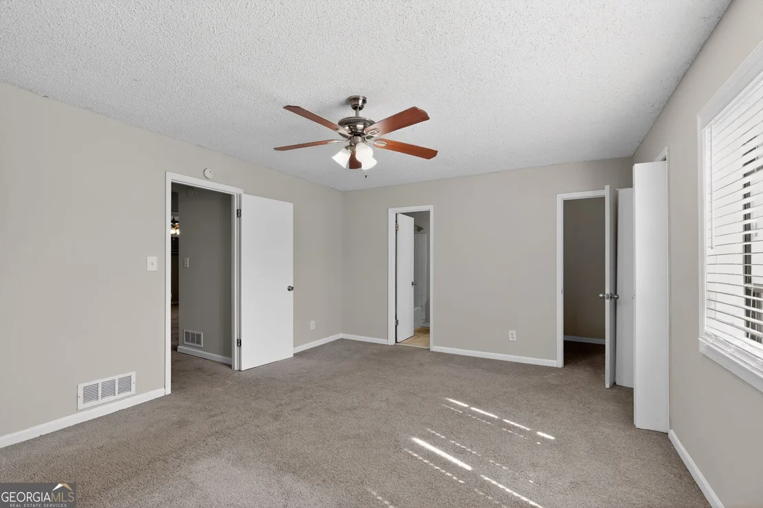 Photo of 879 Lost Creek Circle