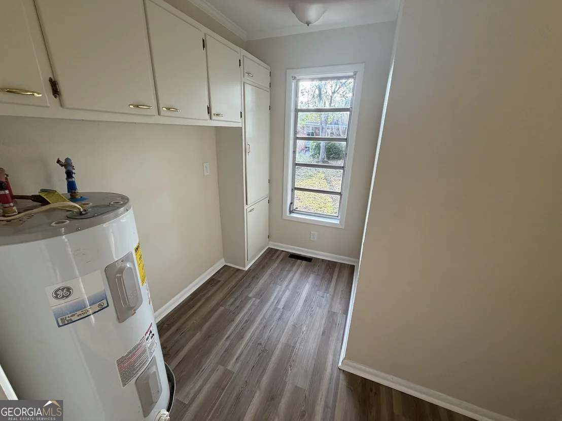 Photo of 105 Westview Drive