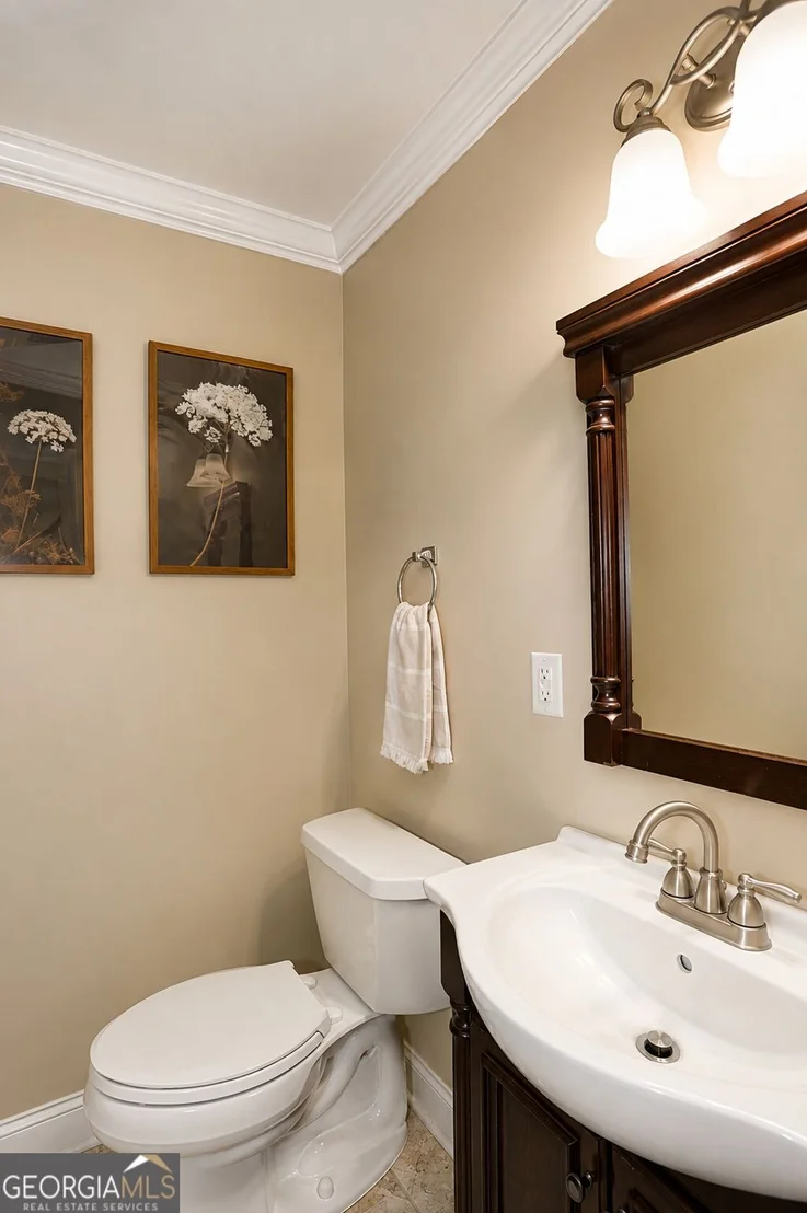 Photo of 224 Windsor Drive