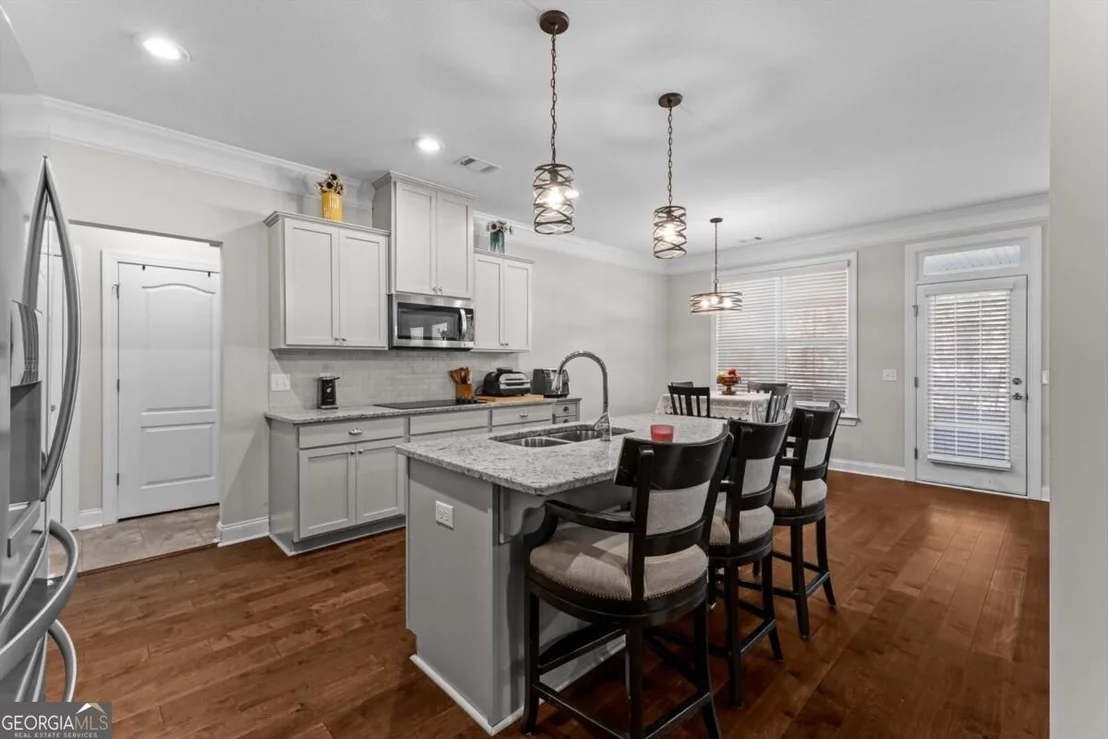 Photo of 87 Crestview Drive