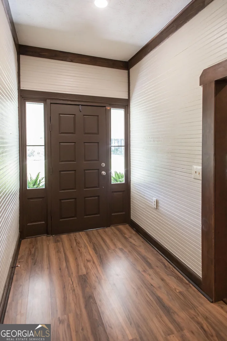 Photo of 8184 Clark Road