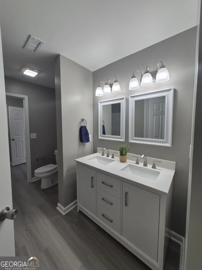 Photo of 31 Charlotte Circle