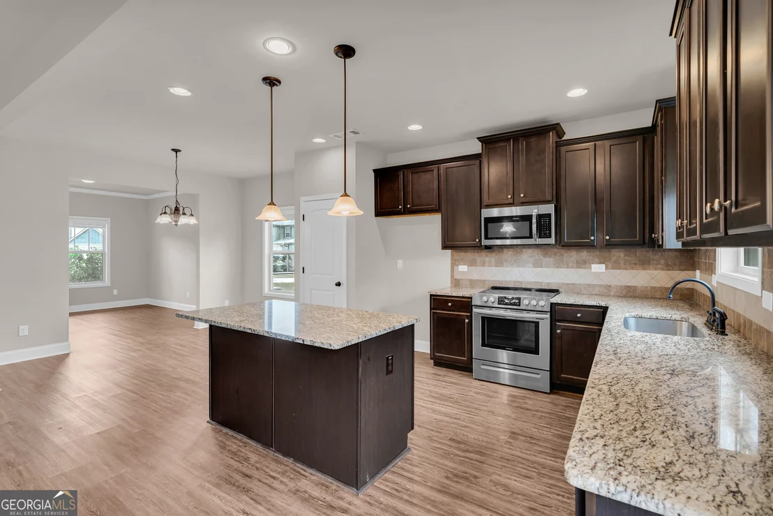 Photo of 9003 Holder Road