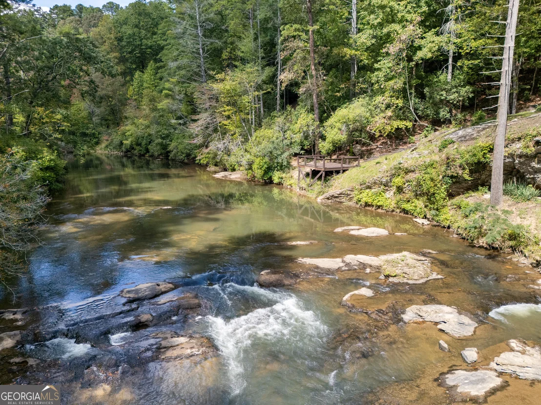 Photo of 505 River Ridge Road