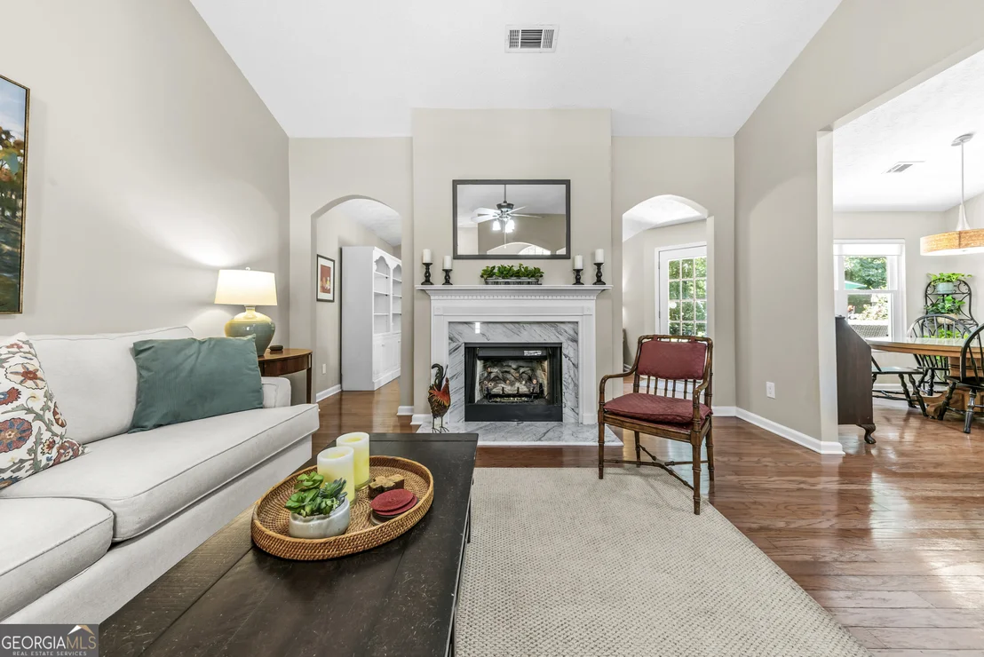 Photo of 4652 Devencrest Lane