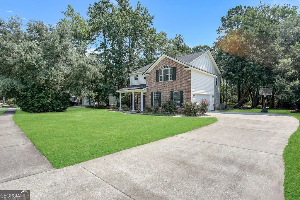Photo of 210 Brown Thrush Road