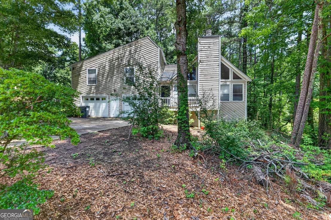Photo of 3724 Summit Drive NW