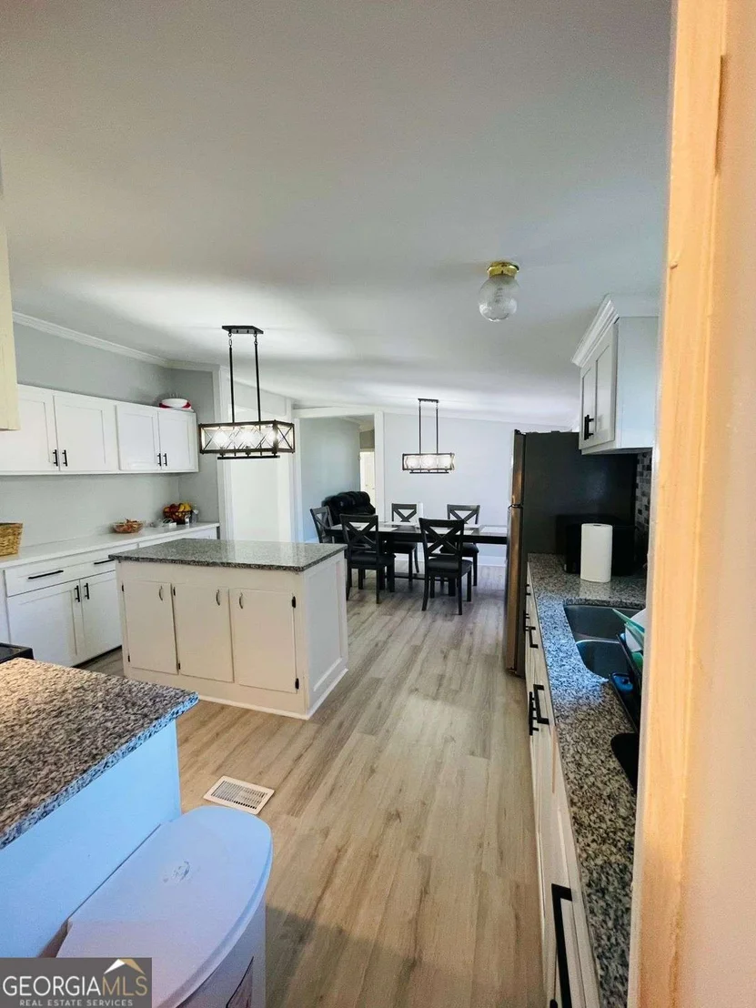 Photo of 489 Childers Road