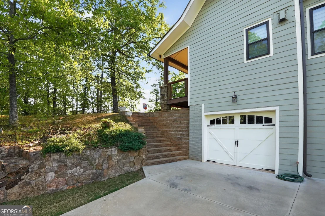 Photo of 945 Hickory Nut Mountain Road