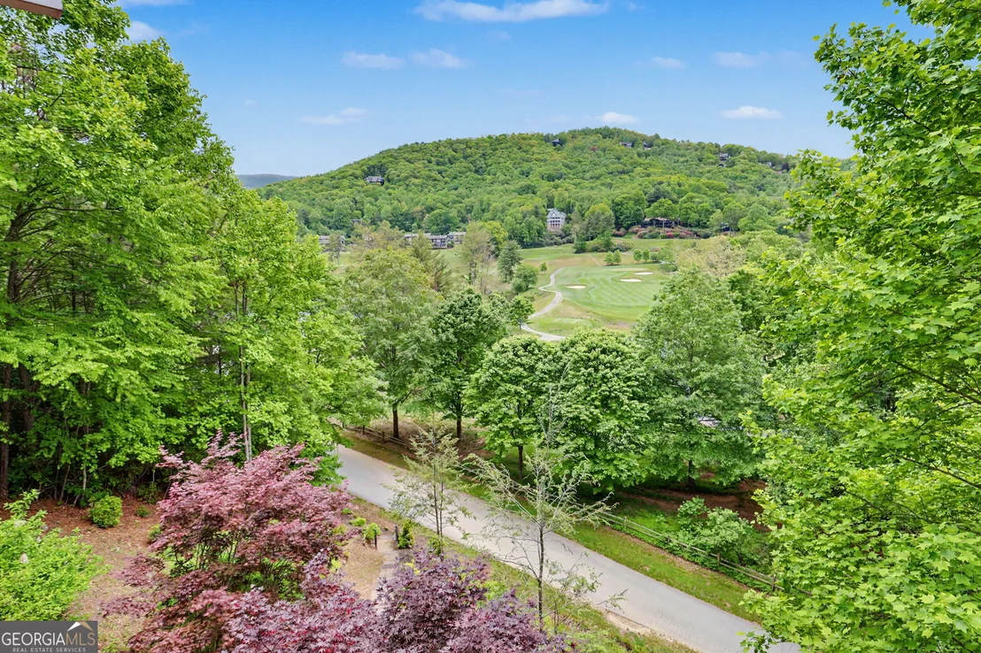 Photo of 854 Saddleback Circle