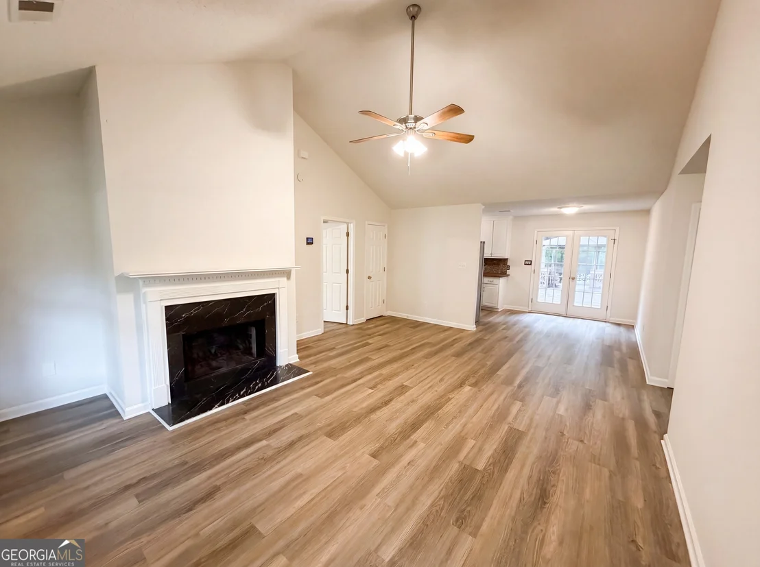 Photo of 160 Regency Drive