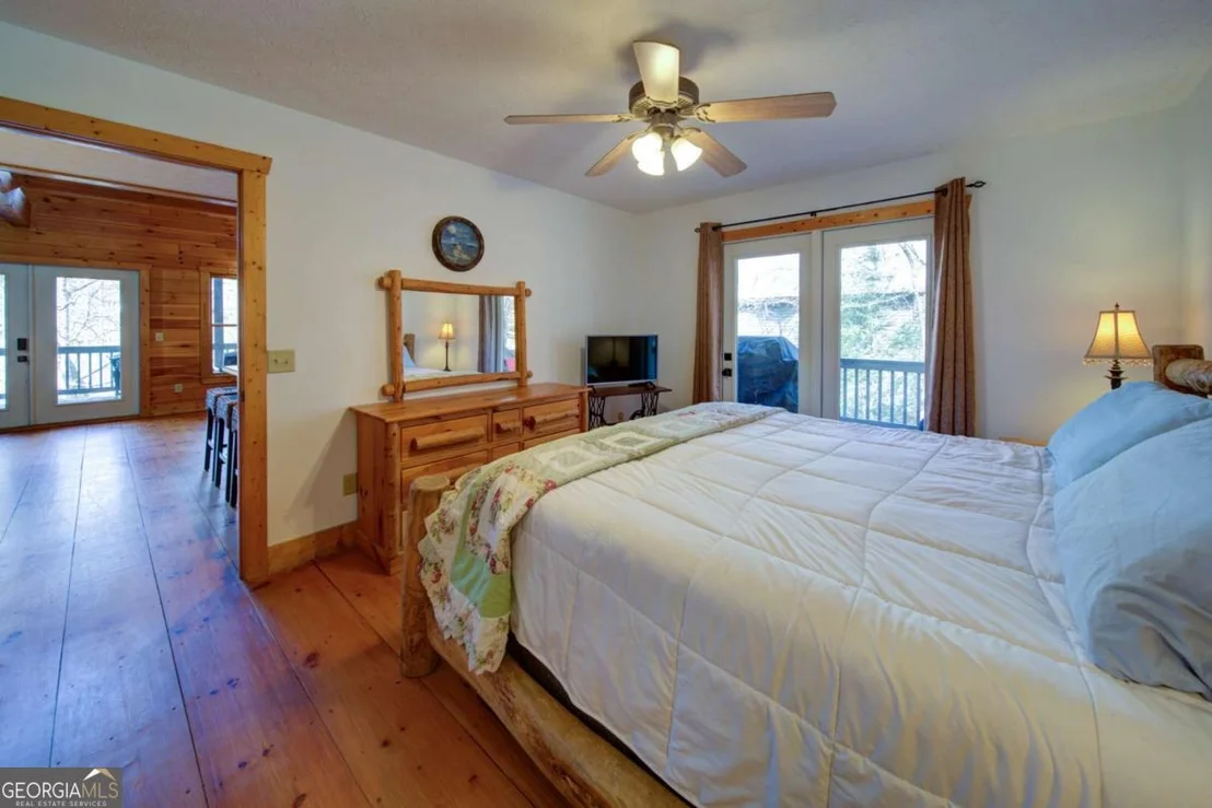Photo of 265 Echo Lane