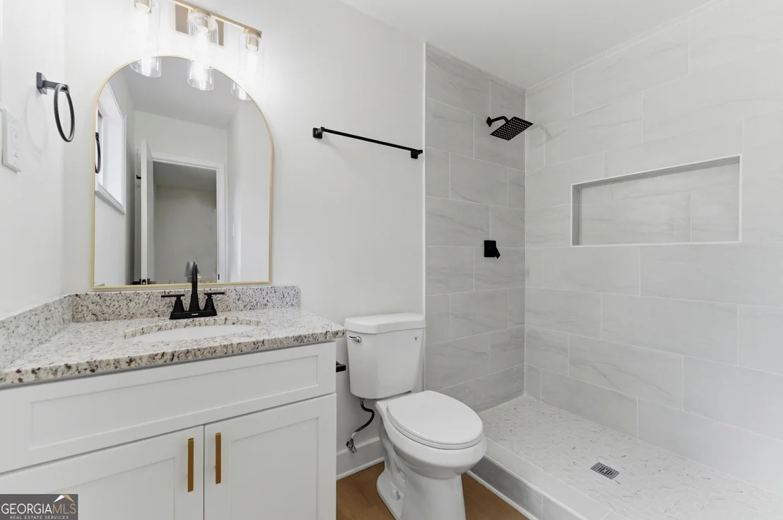 Photo of 5824 Oakleaf Way