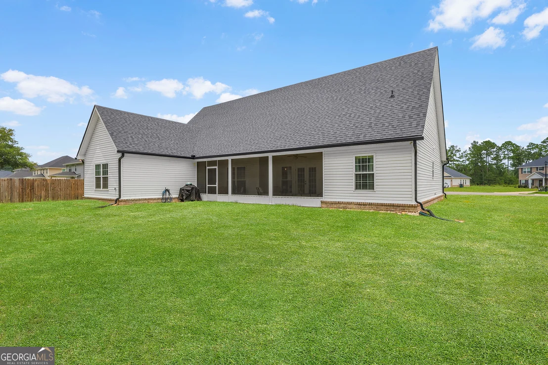 Photo of 166 SE Baker Field Lane