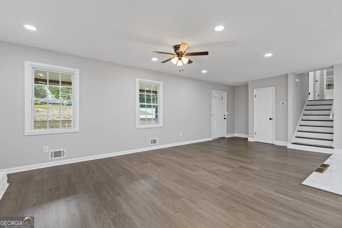 Photo of 353 Old Rosser Road