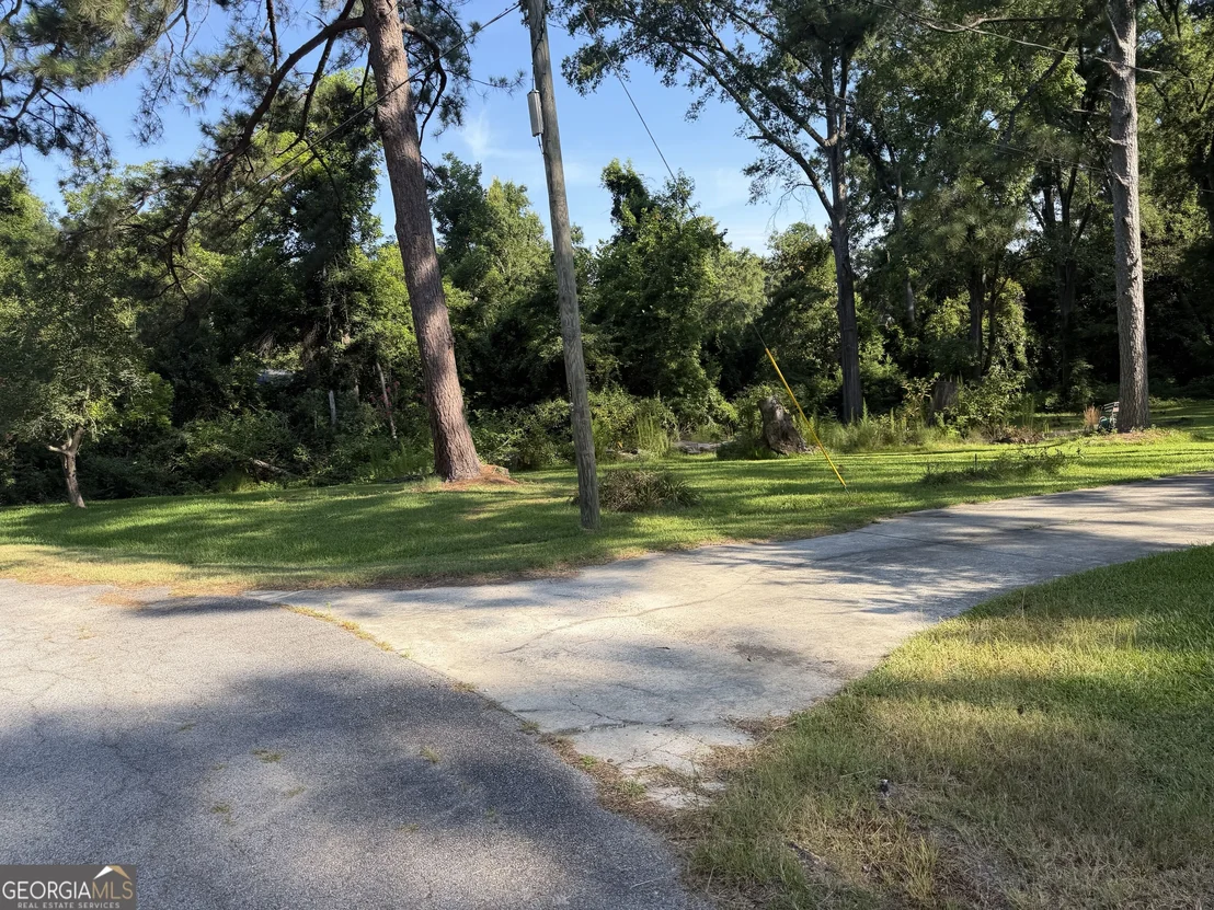 Photo of 57 brown Circle