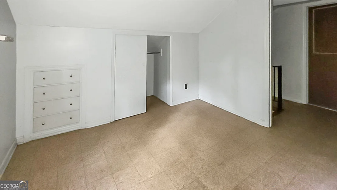 Photo of 819 Hillcrest Drive