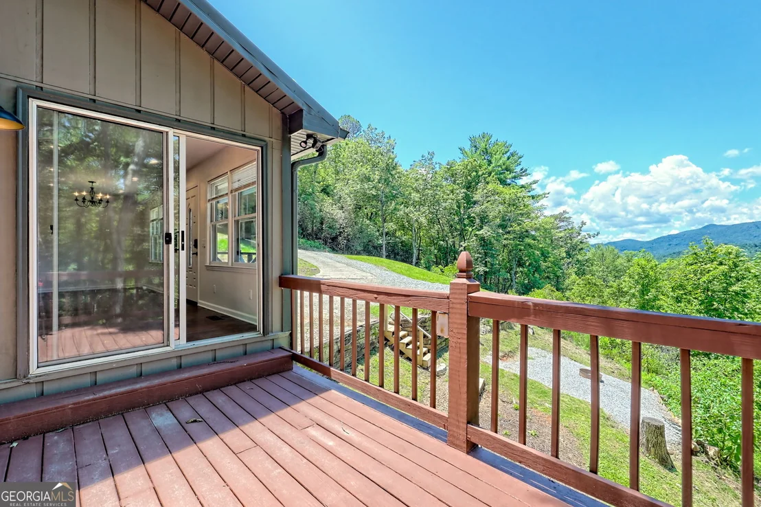 Photo of 967 Saddle Gap Drive