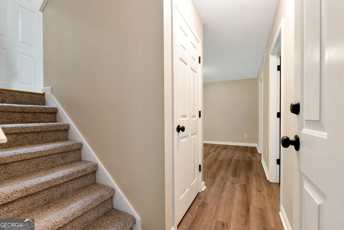 Photo of 2100 Mantle Drive