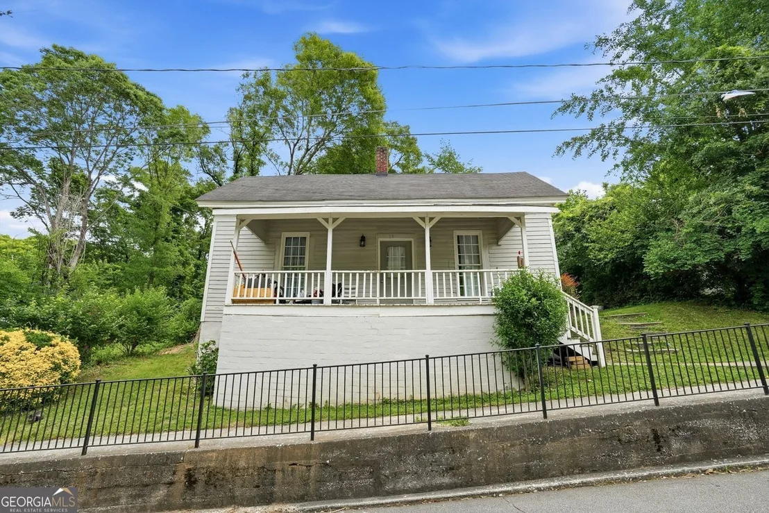 Photo of 19 Riverdale Circle