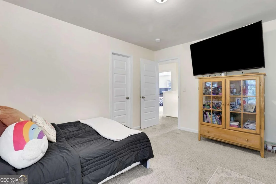 Photo of 615 Mulberry Park Circle