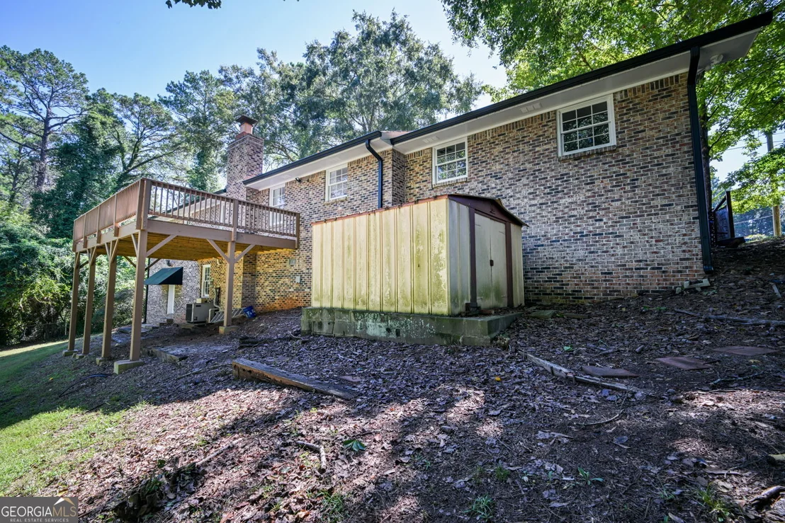Photo of 641 Oak Drive NW