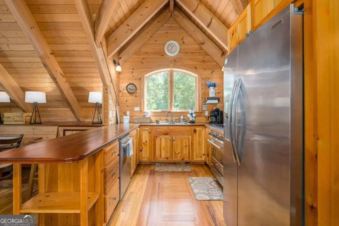 Photo of 83 Riverview Circle
