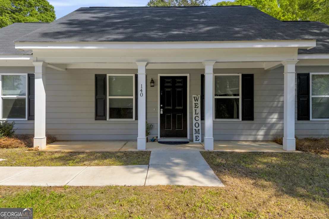 Photo of 140 Rustwood Drive