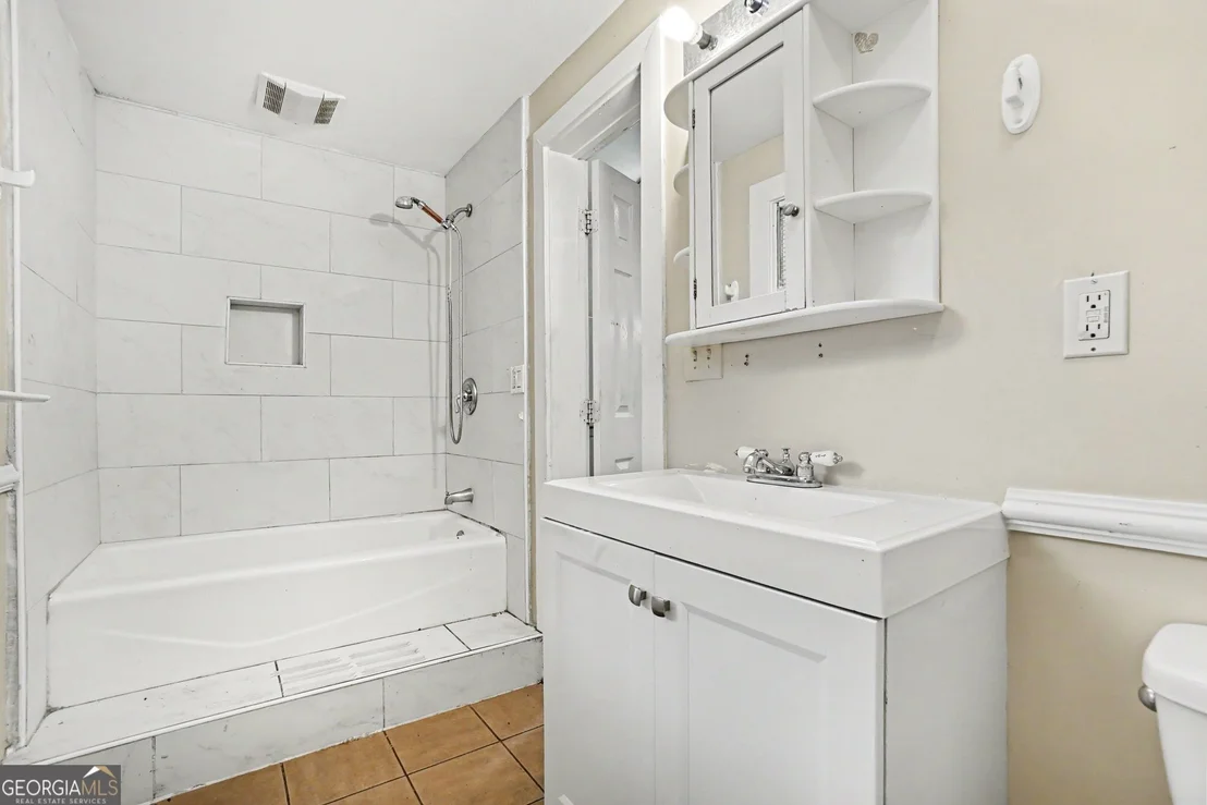 Photo of 6160 Picketts Ridge NW