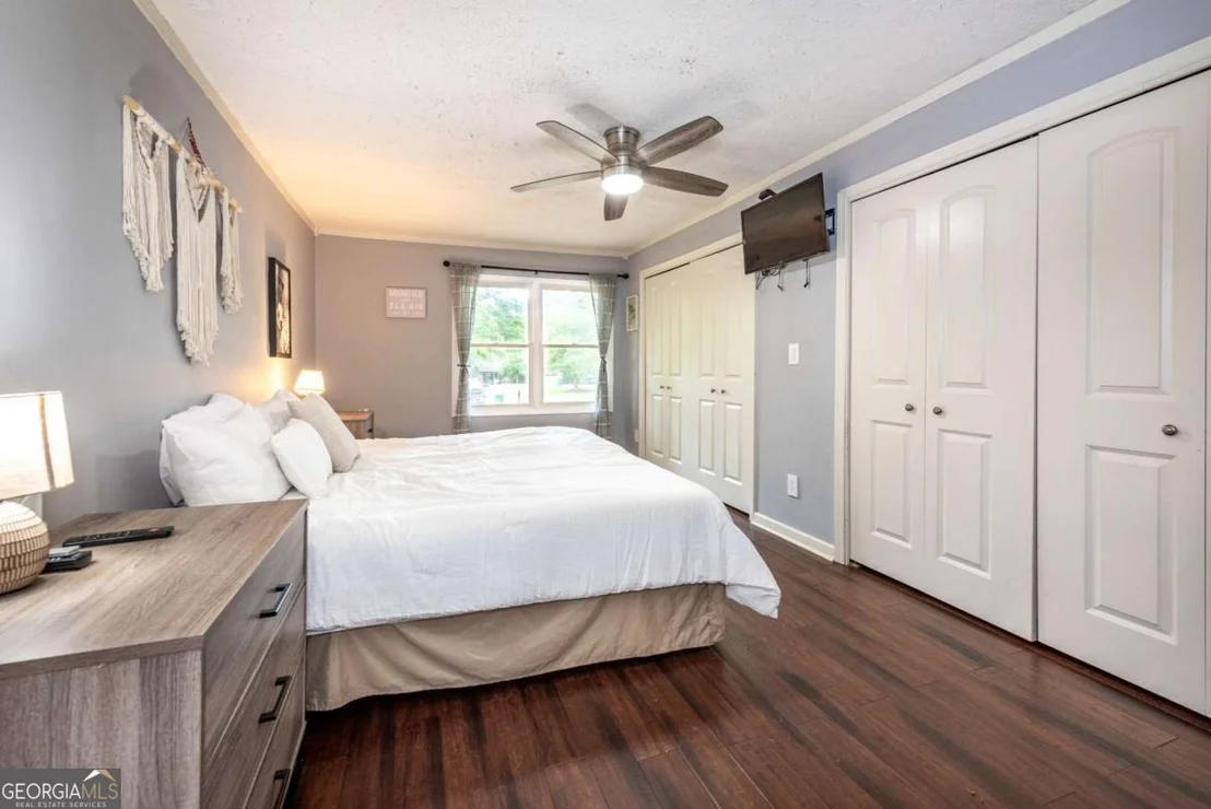Photo of 795 Pioneer Road