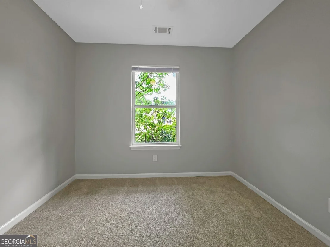 Photo of 1257 Roberts Way