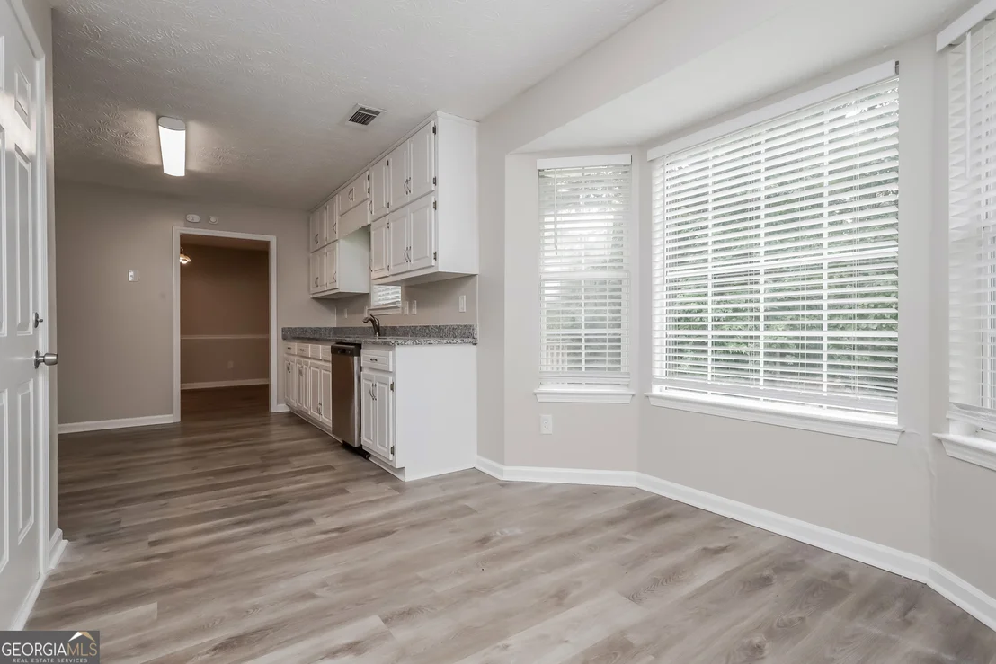 Photo of 800 Pointe Trail