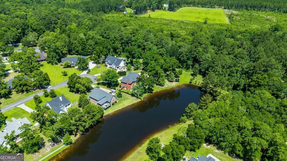 Photo of 152 Cambridge Drive