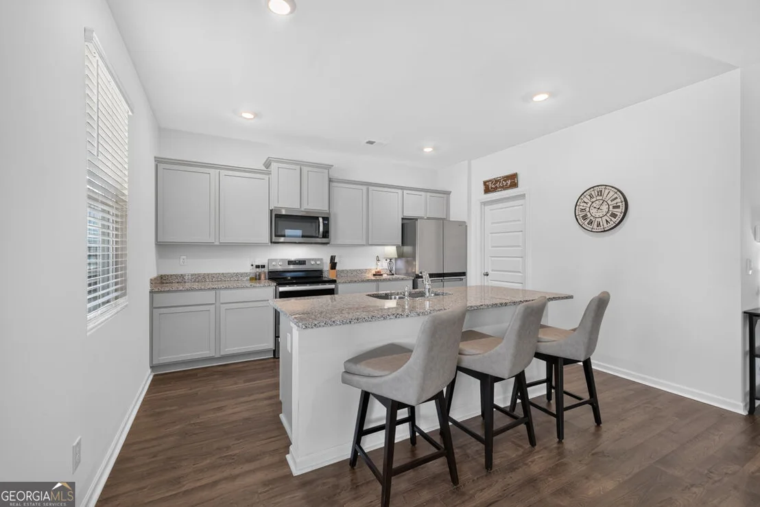 Photo of 120 Champlain Road