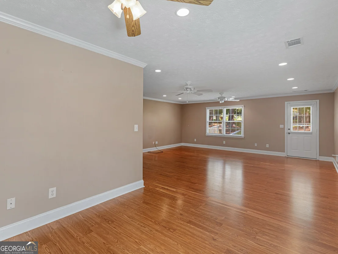 Photo of 720 Kirkland Road